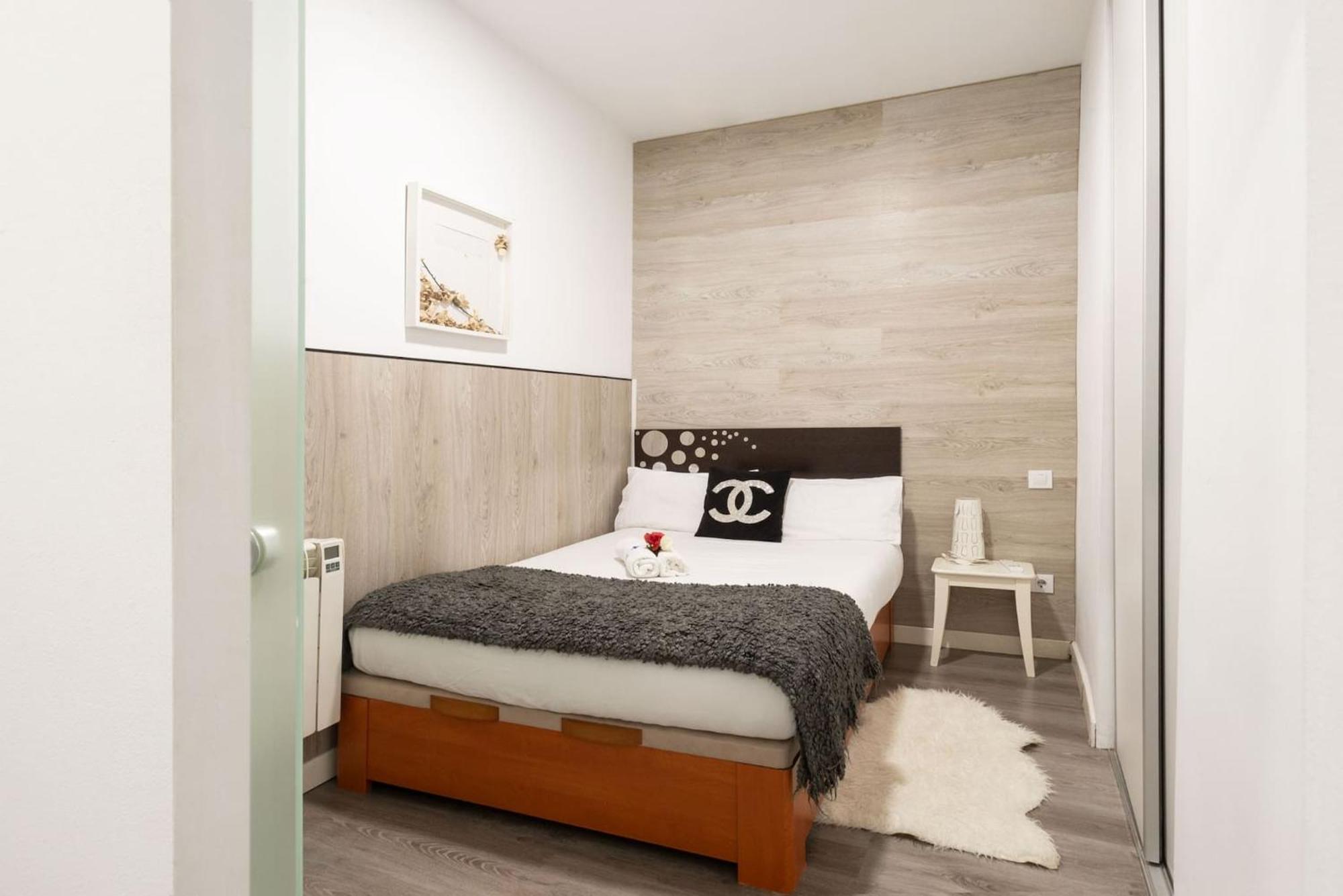 Apartamentos Day Madrid ALAMO Centro Gran Via Sol Malasaña Exterior foto