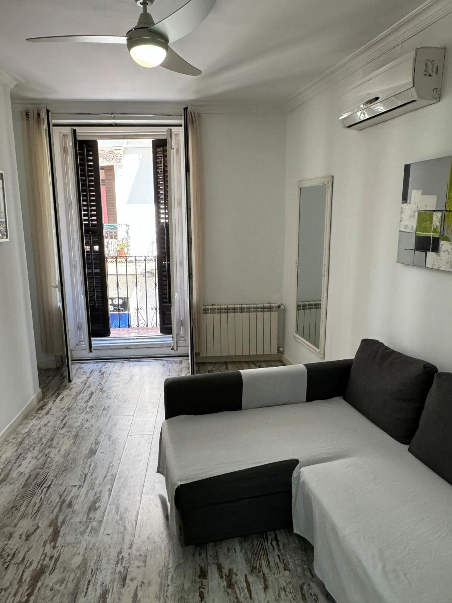 Apartamentos Day Madrid ALAMO Centro Gran Via Sol Malasaña Exterior foto